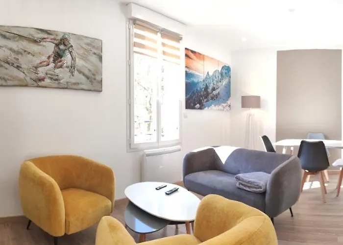 Joli Appartement Renove Avec Terrasse